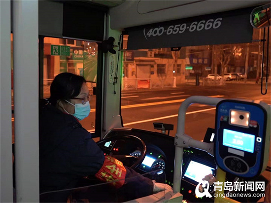 【我希望的2022】早班公交驾驶员:和家人短途旅行 补一张全家福  第2张